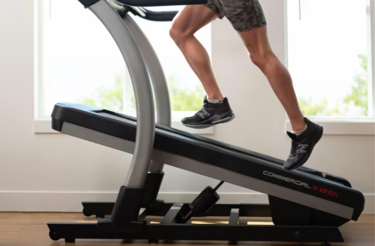 NordicTrack X22i Treadmill Design